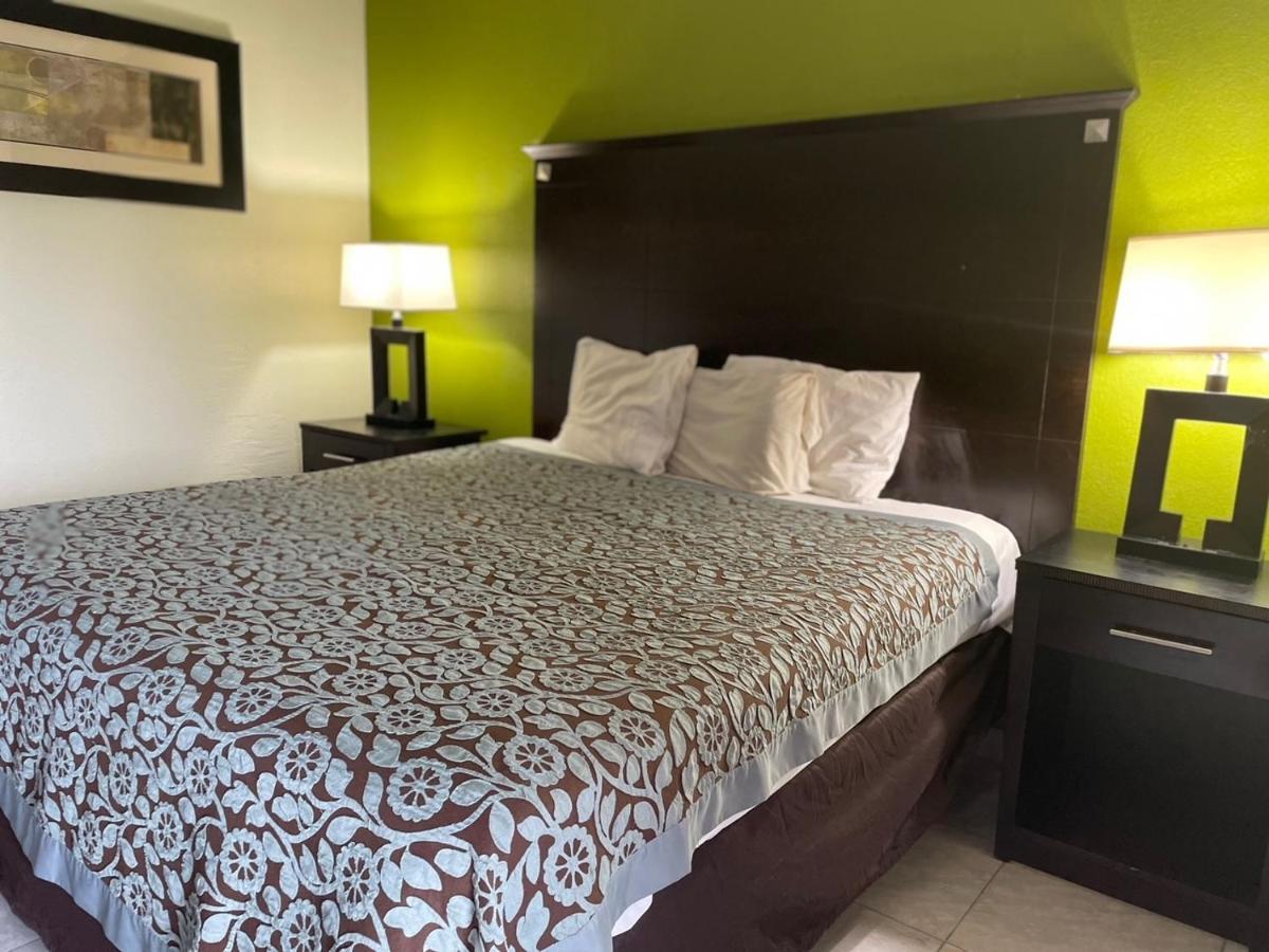 Regency Inn Perry Ngoại thất bức ảnh